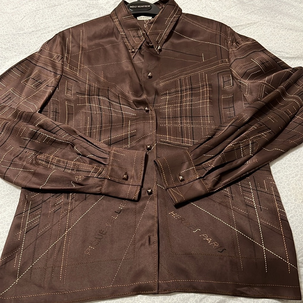 Hermes’ Maison silk shirt Plque-sellier print size 38 FR. size M